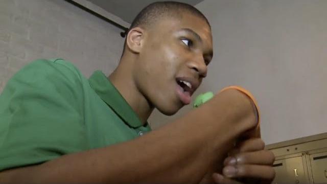 Giannis Searches For Souvlaki In Taiwan