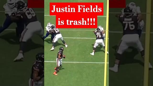 Why Justin Fields Is Trash Part 1 #Justinfields  #Chicagobears #Shorts